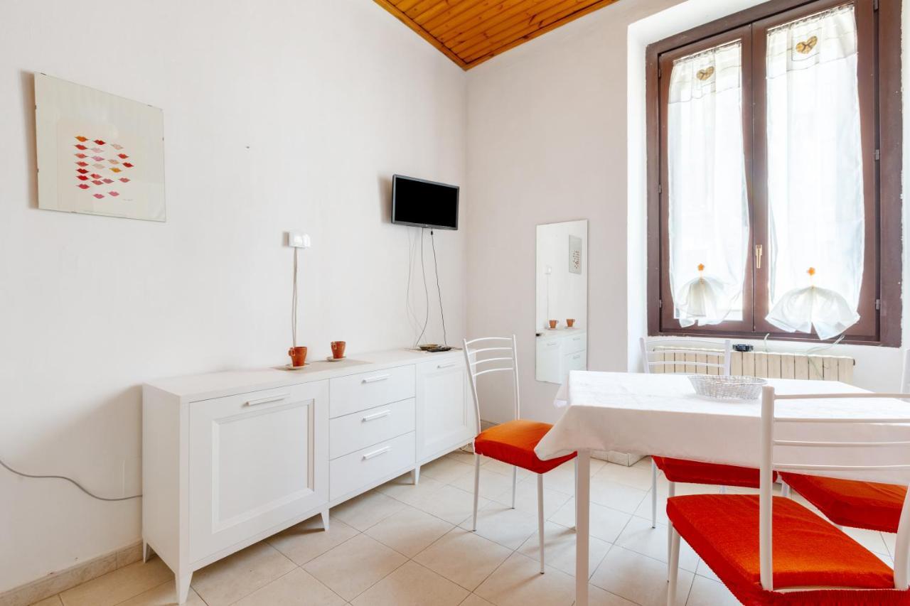 Darsena Navigli - Porta Genova M2 Studio Milão Exterior foto